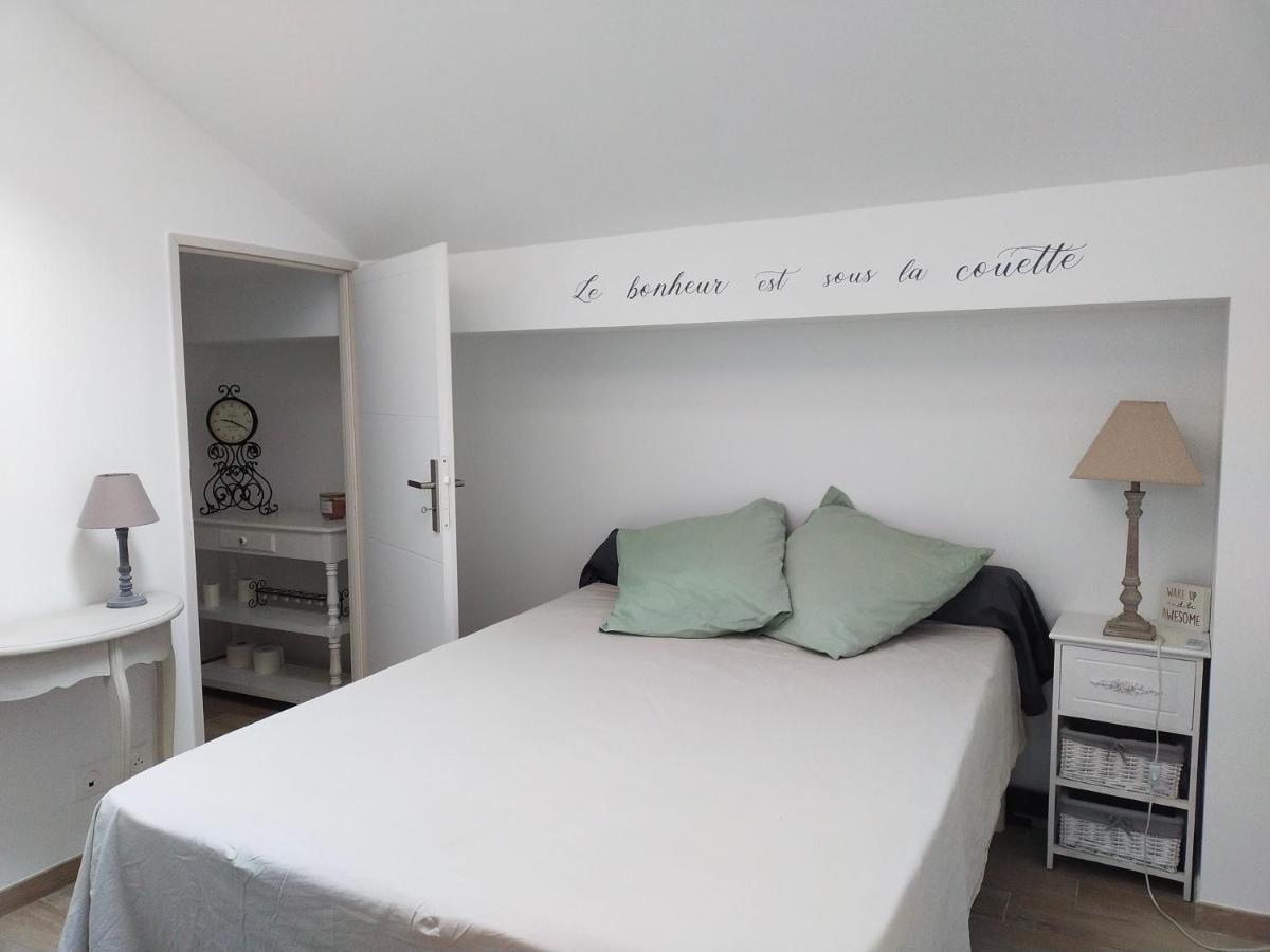 Ferienwohnung T2 De Standing Pres Du Port, Avec Terrasse Et Clim La Ciotat Exterior foto